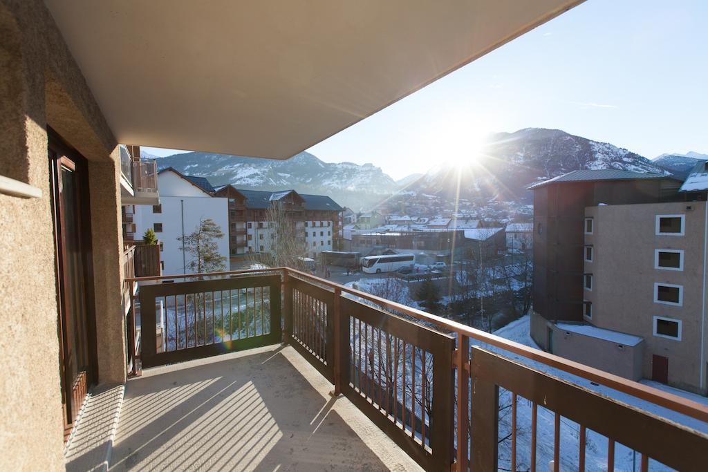 Le Signal Du Prorel Briancon  Luaran gambar