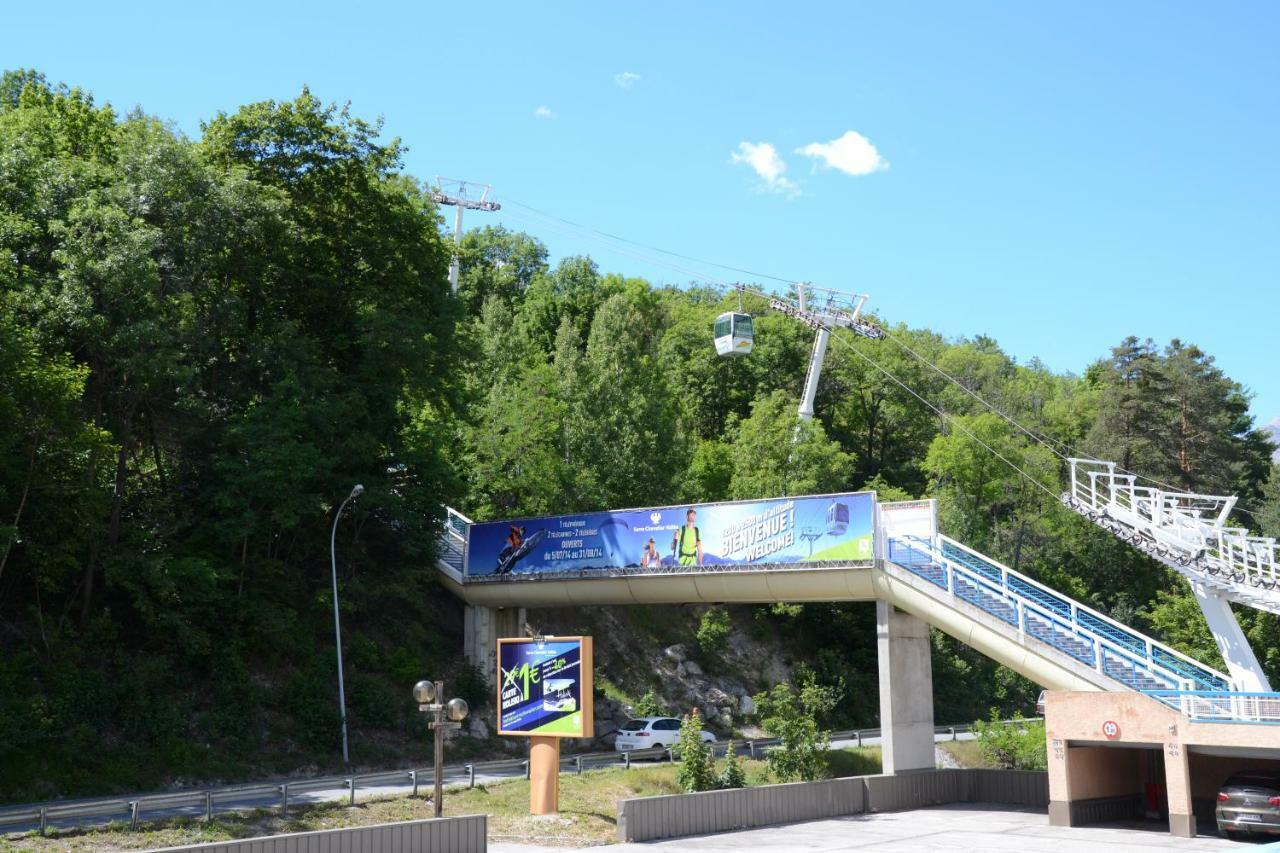 Le Signal Du Prorel Briancon  Luaran gambar